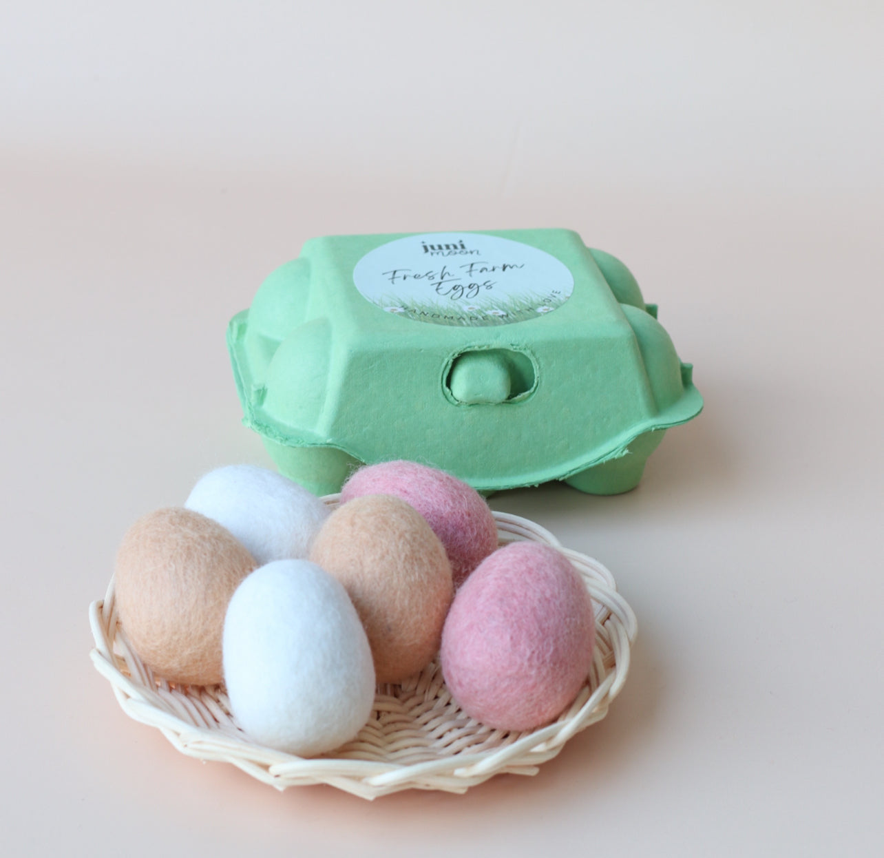Natural Felt eggs in carton