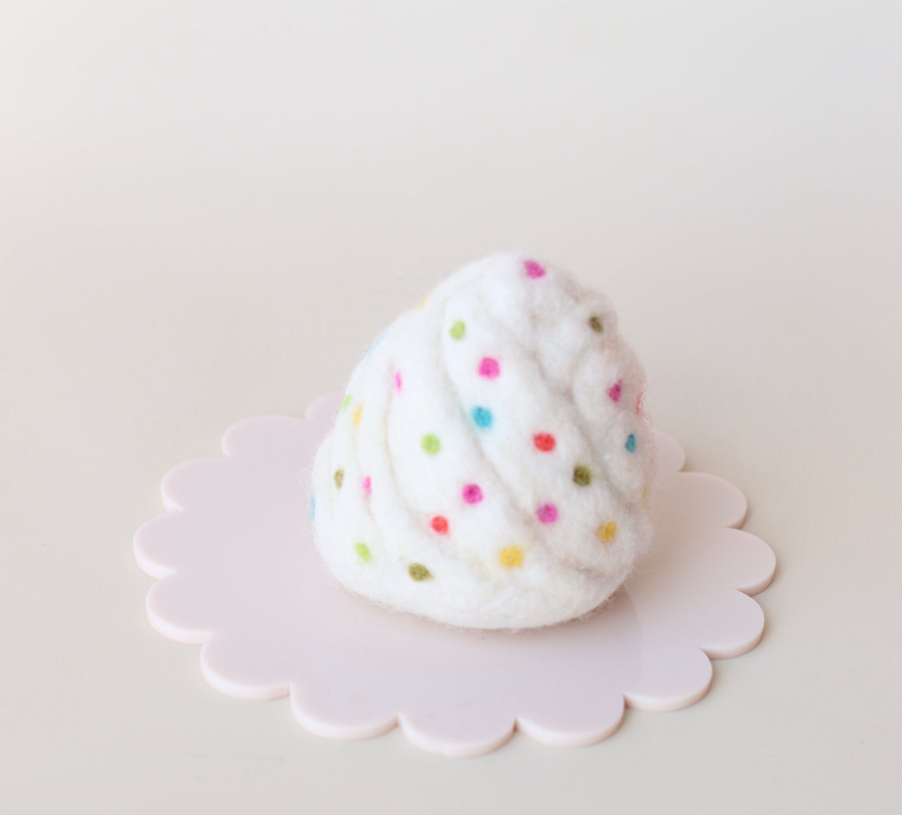 Meringue kisses - set of 3