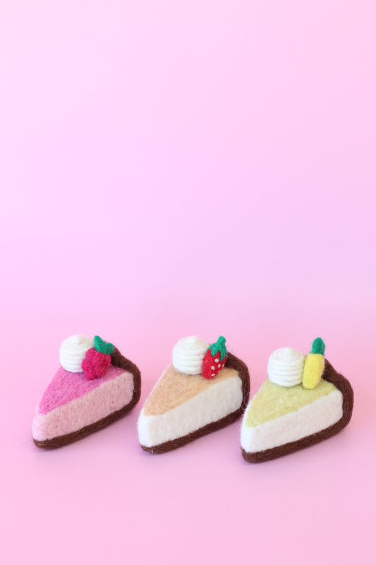 Juni Moon baked Cheesecake slices