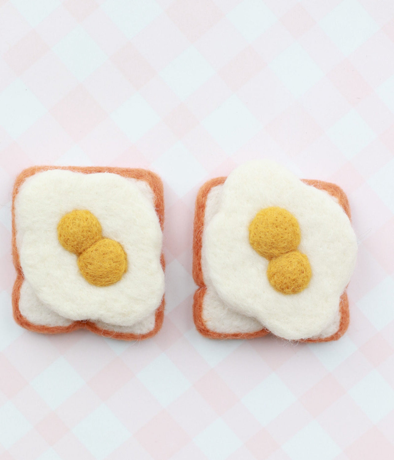 Lucky double yolk eggs on toast (egg removable)