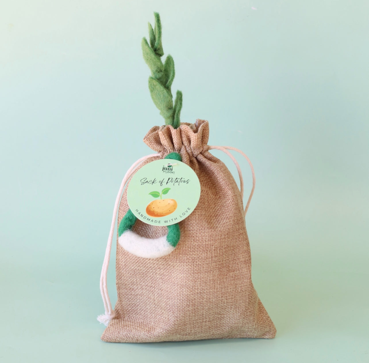 Sack of potatoes + peeler 7pce🥔