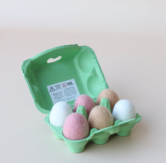 Natural Felt eggs in carton